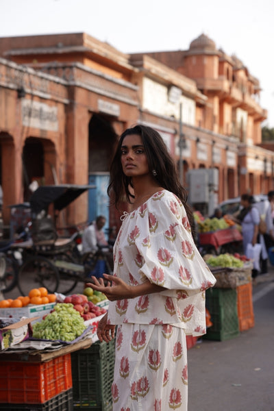 Ria Blouse ~ Strawberry Cream